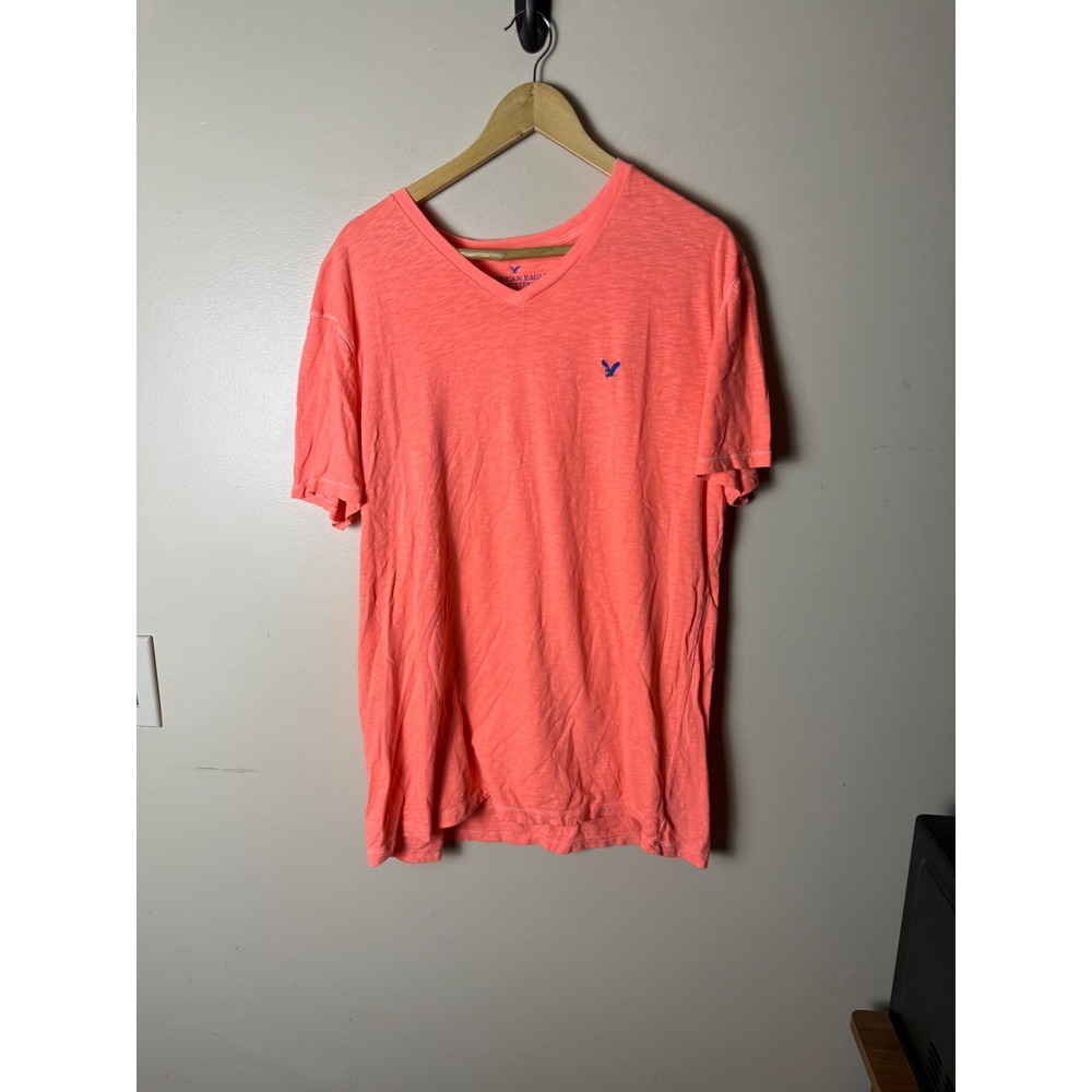 American Eagle Outfitters Legend Classic Fit Solid V-Neck Tee Mens XL Pink